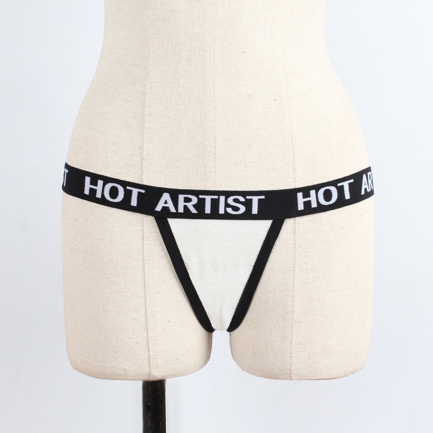 Fashion Contrast Color Women’s Thong – Sexy Low-Rise Underwear in White & Black