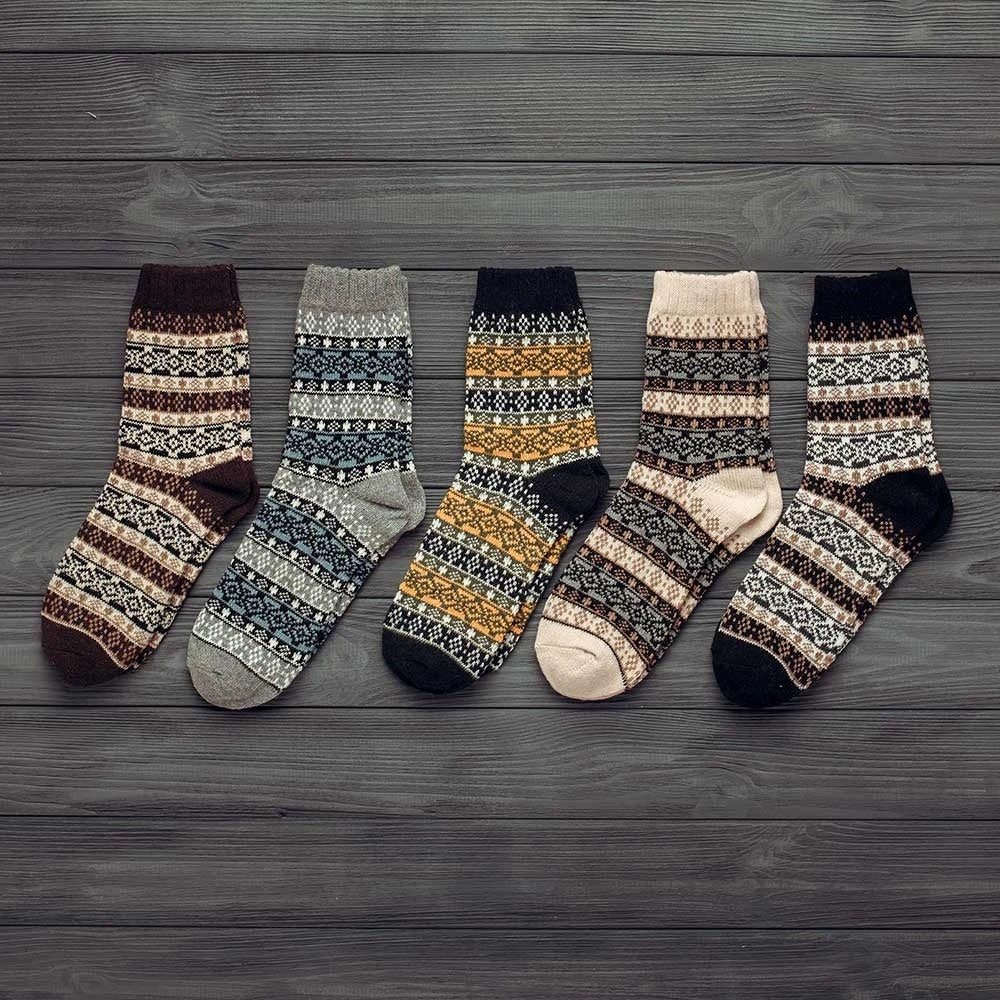 Winter Warm Stripe Wool Socks – 5 Pairs Thick Casual Business Socks for Men
