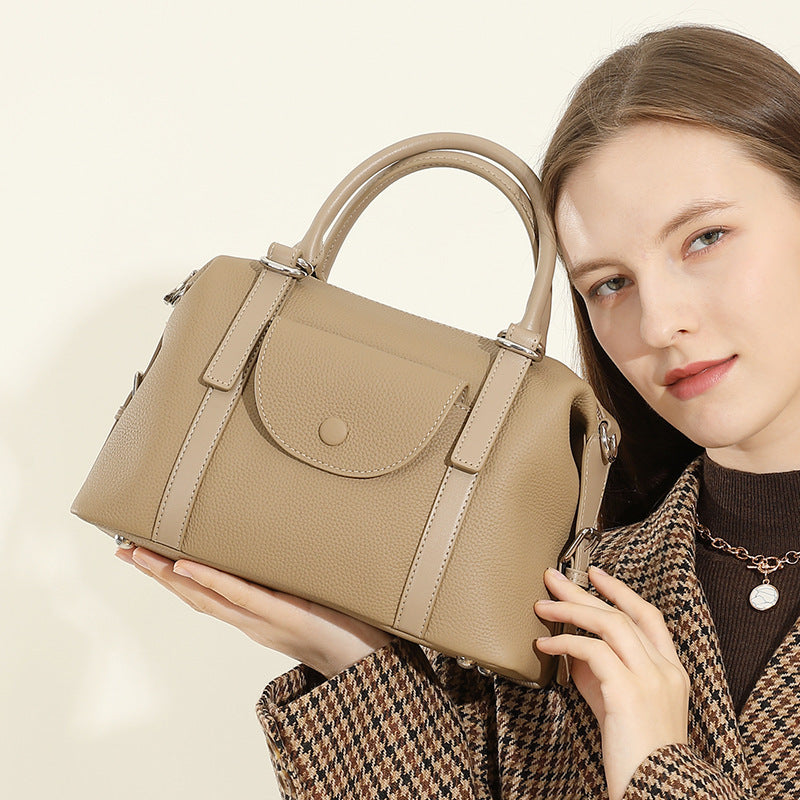 New Genuine Leather Ladies’ Handbag – Versatile Fashion Shoulder Bag with Lock Design