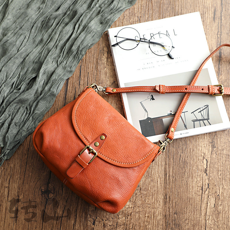 Handmade Retro Crossbody Bag – Vegetable Tanned Genuine Leather Bucket Purse for Women