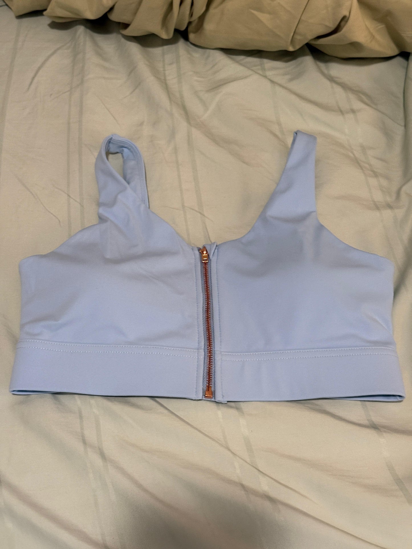 Cloud Activewear Sports Bra – Blue & Pink Nylon Spandex Fitness Top