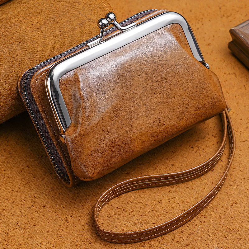 Ladies’ Buckle Coin Purse – 4-Inch Retro Clip Small Wallet