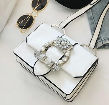 Fashion Designer Diamond Lock Handbag – Elegant Women’s PU Leather Shoulder & Crossbody Bag