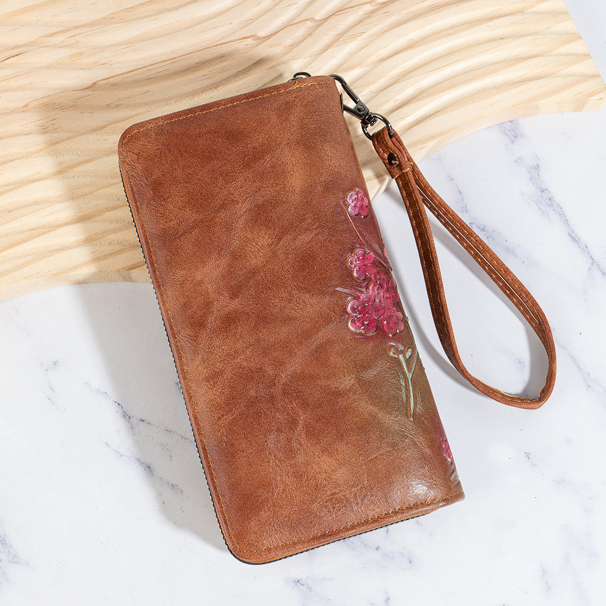 Embossed Hand-painted Chinese Style PU Zipper Handbag – Retro Floral Women’s Wallet