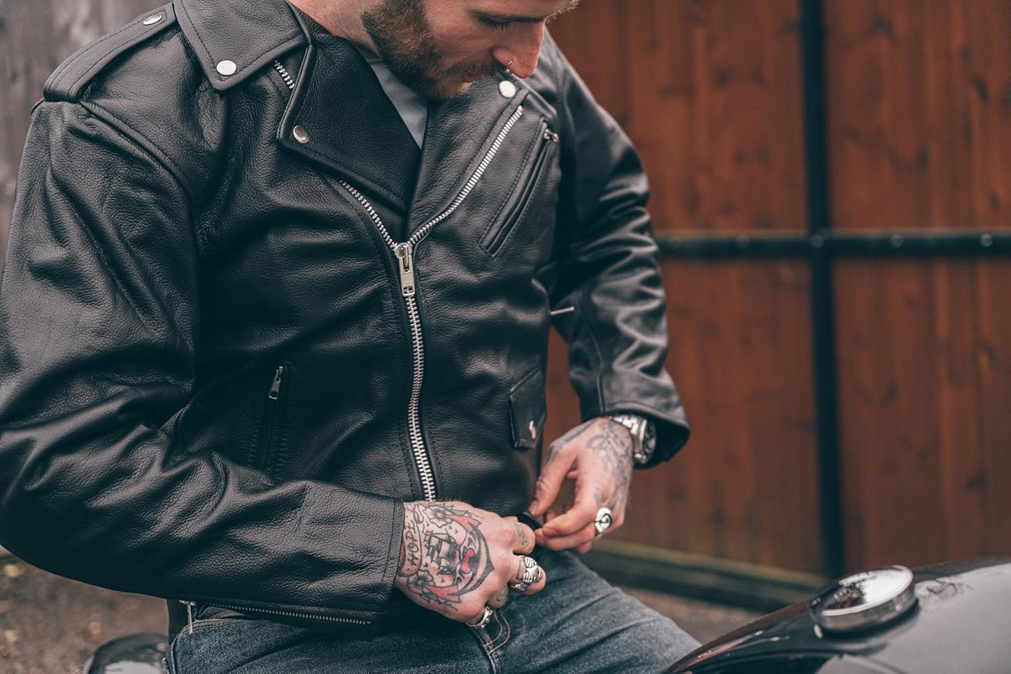 Men’s Brando Style Motorcycle Leather Jacket – CE Armoured, Touring Biker Jacket Black