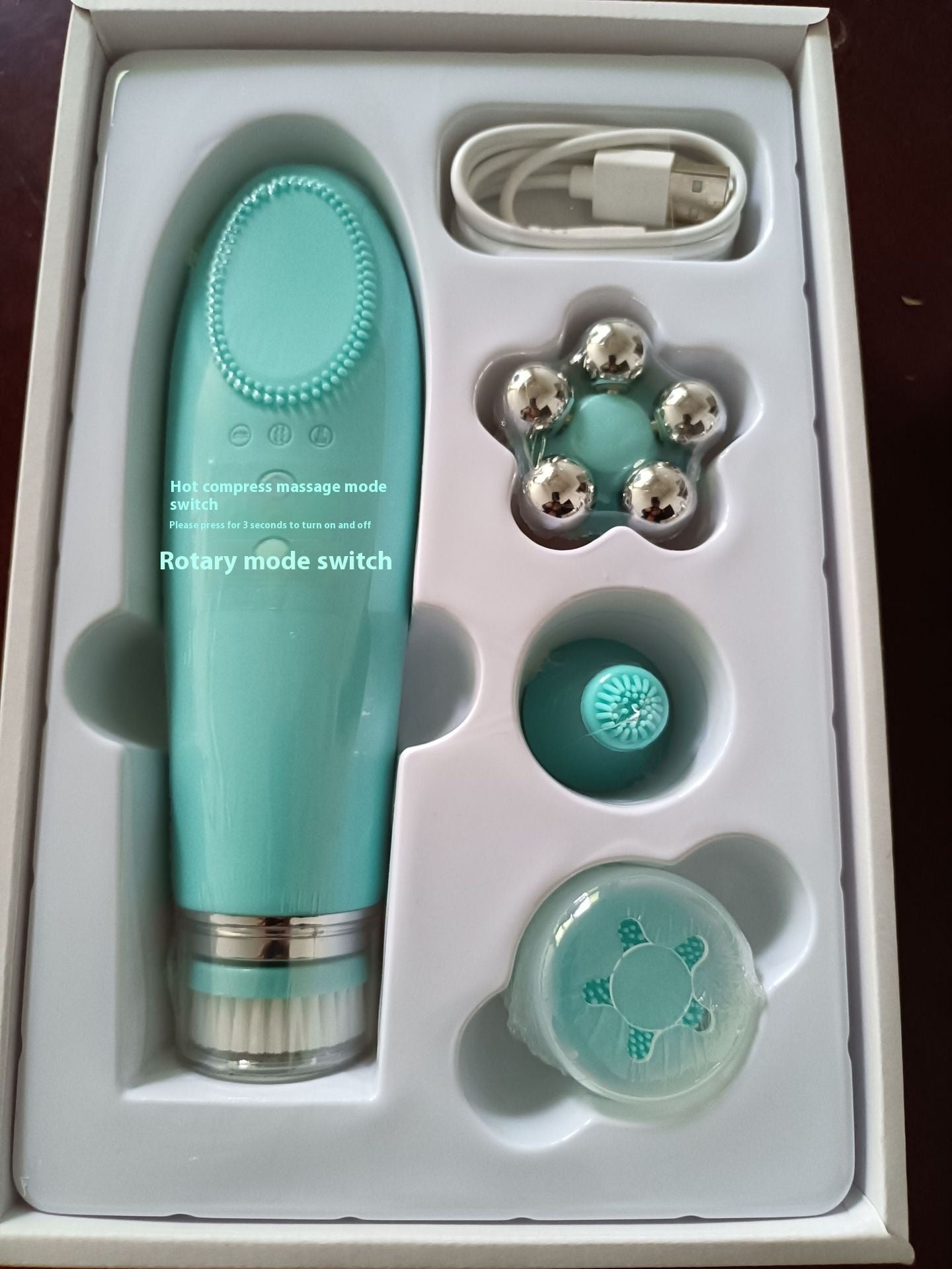 Warm Sensation Electric Facial Cleanser – Ultrasonic Pore Cleaning & Skin Care Brush