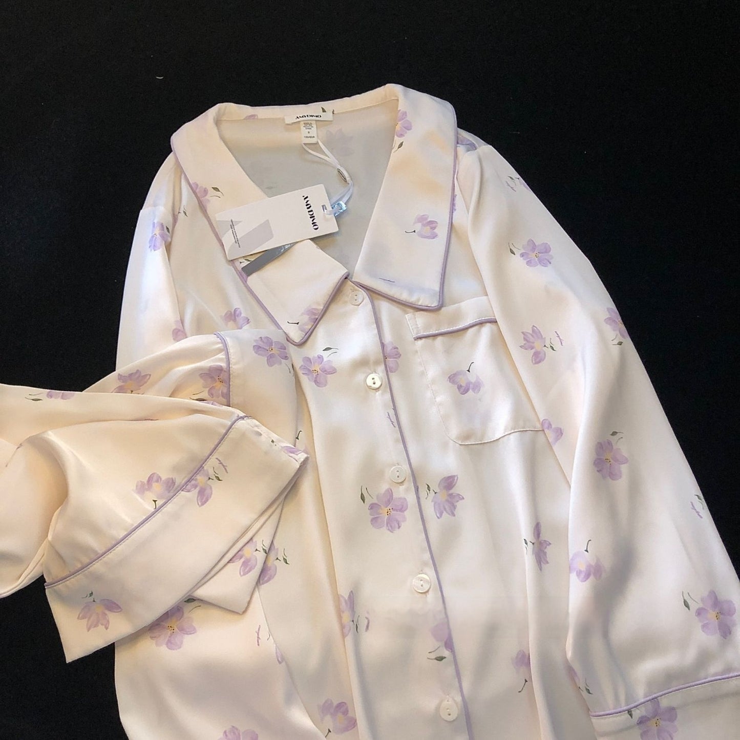 Magnolia Ice Silk Pajama Set – Women’s Long Sleeve Summer Loungewear Suit