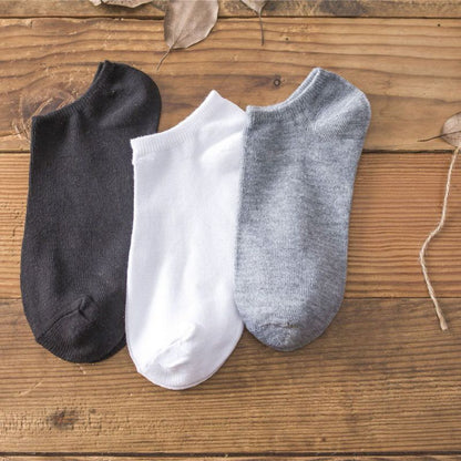 Korean Style Men’s Socks – Solid Color Casual Summer Socks (Size 35-43)