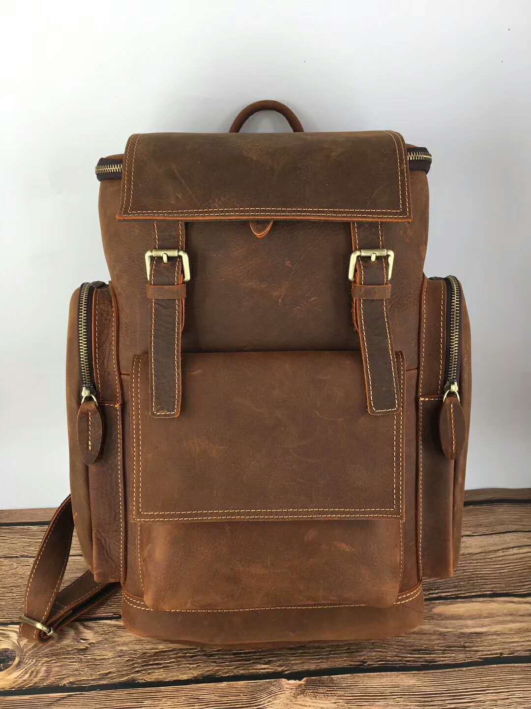 Retro Crazy Horse Leather Men’s Backpack – Large Capacity 15.6" Laptop Travel Bag, Genuine Cowhide Computer Backpack