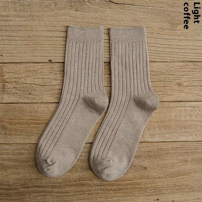 Men’s Thin Mid-Calf Sports Socks – Breathable Polyester for All Seasons