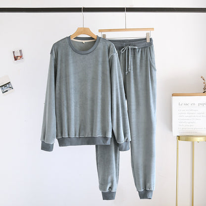 Couple Pajamas Loungewear Set – Cozy Island Velvet Pullover Sleepwear