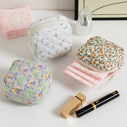 Cute Change Women’s Key Storage Bag – Small Floral Polyester Wallet for Keys & Coins