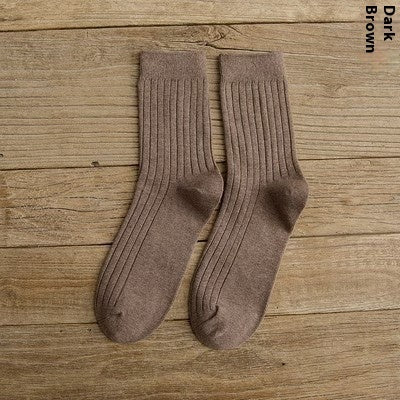 Men’s Thin Mid-Calf Sports Socks – Breathable Polyester for All Seasons
