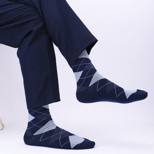 Plus Size Men’s Long Cotton Socks – Breathable Deodorant High-Cylinder Socks (EU 42–48)